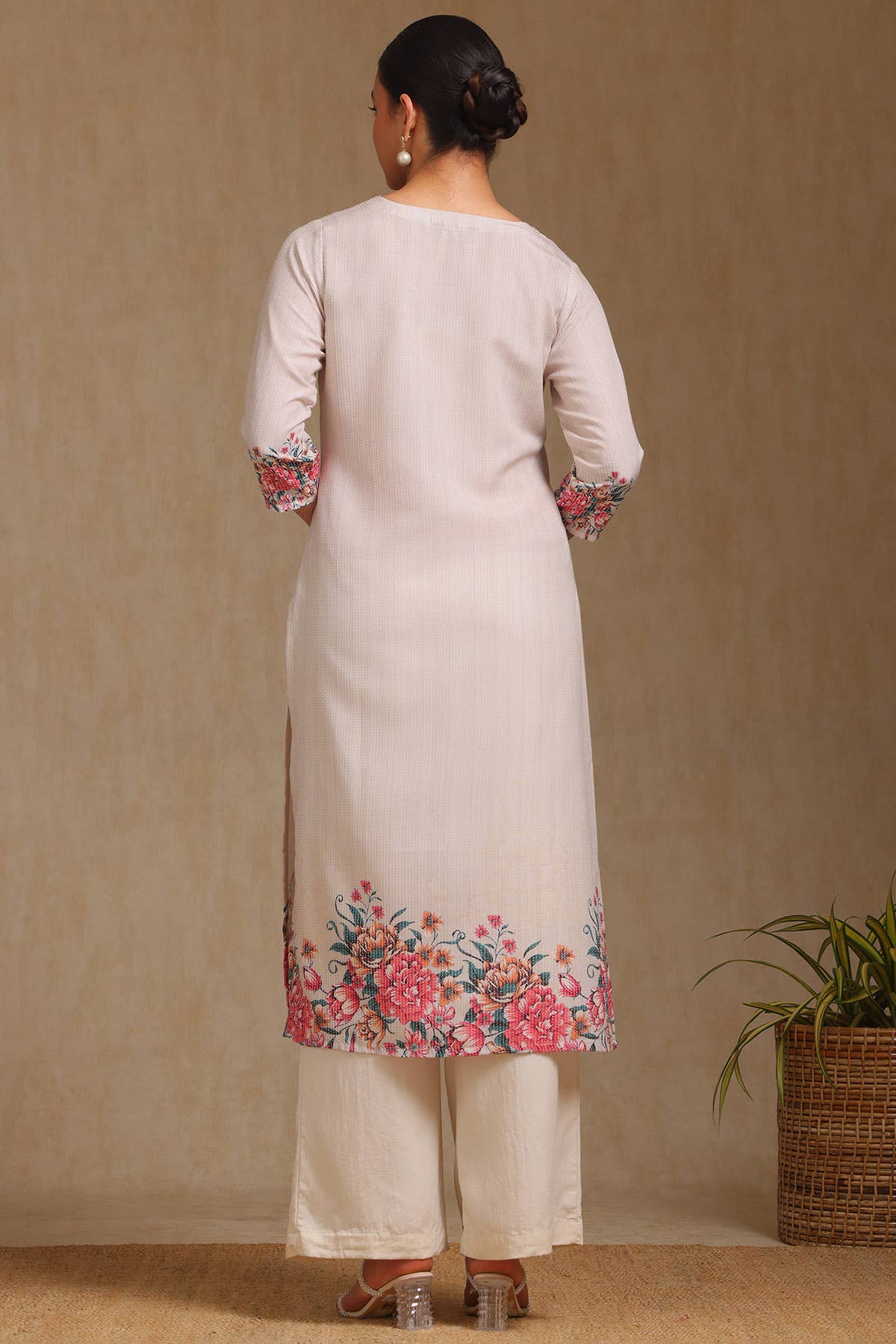 Beige Rayon Floral Printed Kurta - Image 2